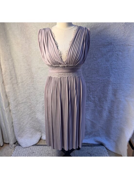 ASOS Dresses & Skirts - ASOS DESIGN size 6 lilac accordion pleated midi dress lace detailing romantic